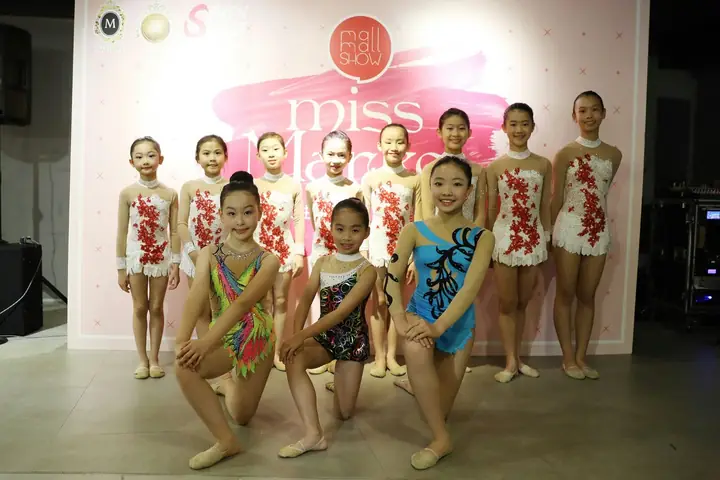 Performance Miss Market Party @ D2 Place